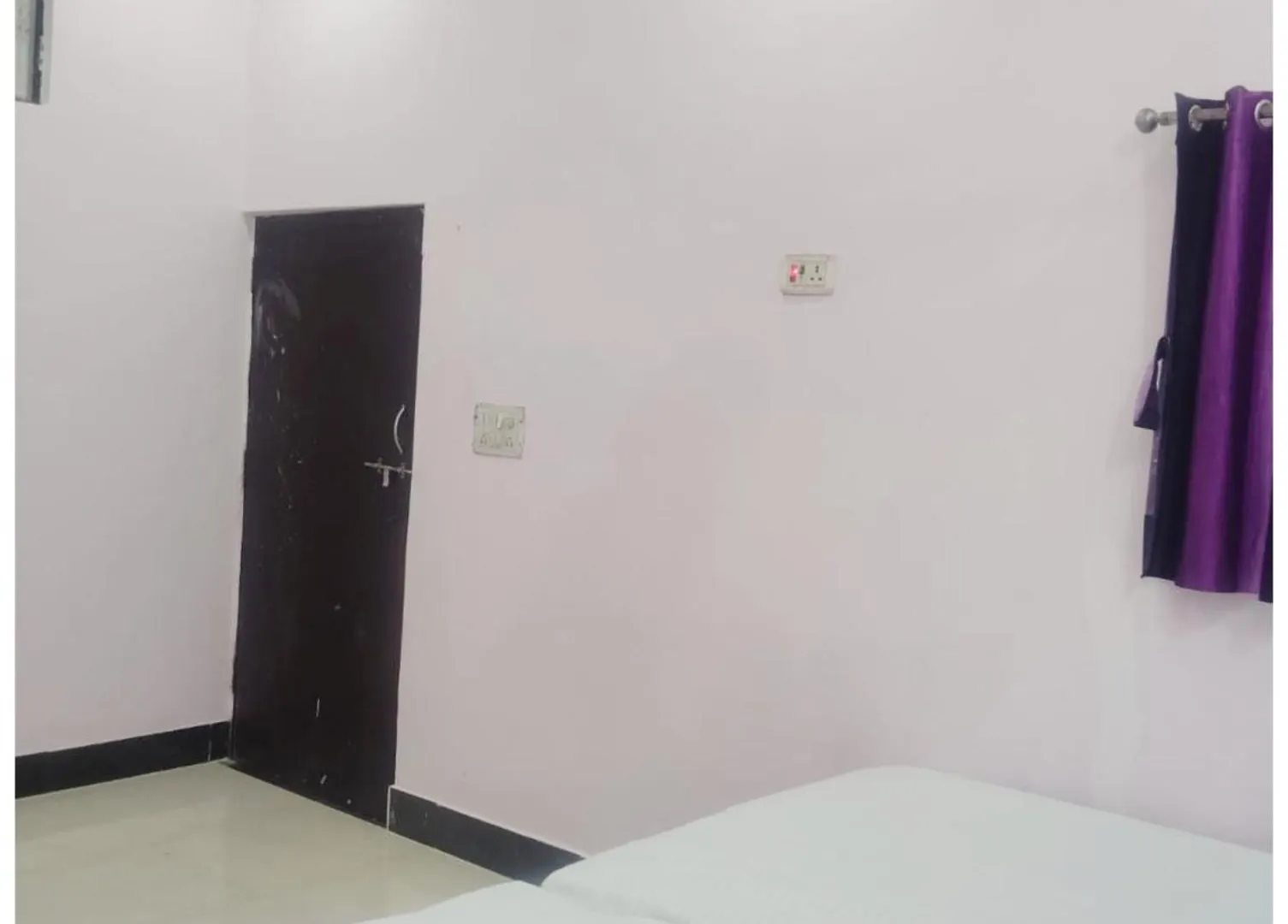 Homestay Hotel Ramashish Kutir Varanasi Near Kashi Vishwanath Temple & Ganga Ghat #Fully Air Conditioning #Free Wi-Fi #Restaurant #Parking #Room Service #Premium Hotel In Varanasi